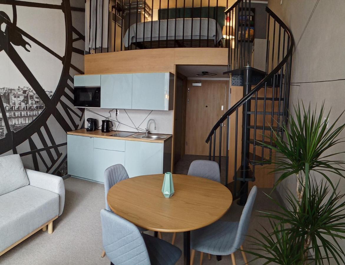 Wroclove Airport Loft Βρότσλαβ Εξωτερικό φωτογραφία