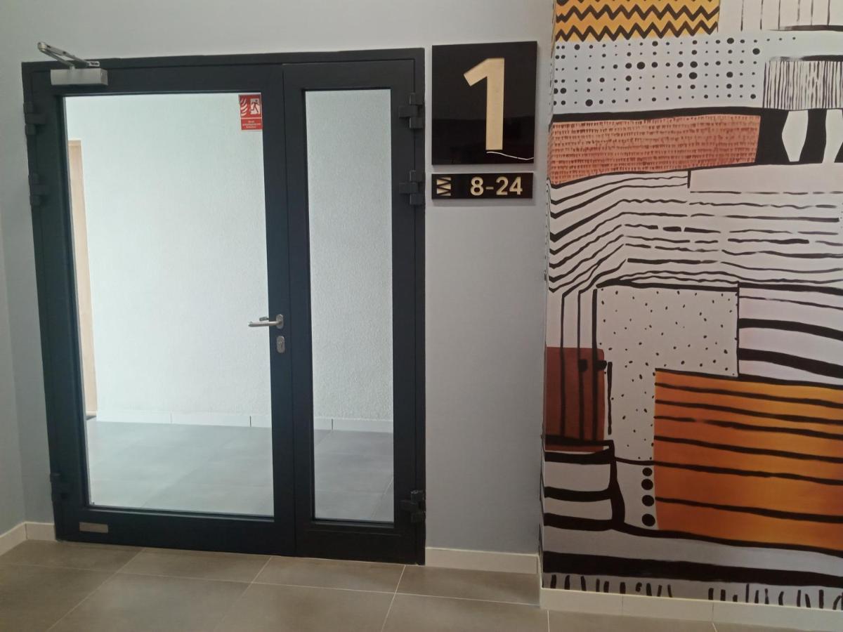 Wroclove Airport Loft Βρότσλαβ Εξωτερικό φωτογραφία